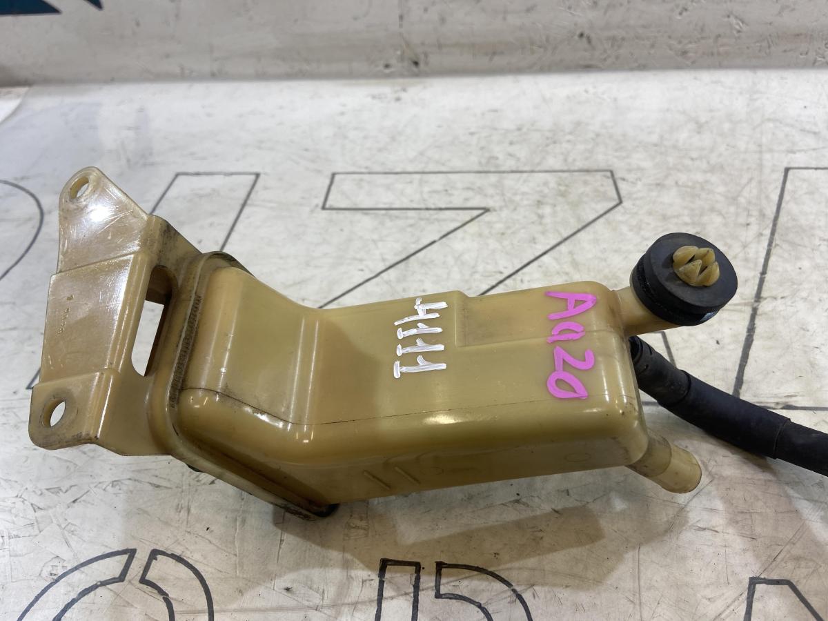 Бачок гидроусилителя 8D0422373J