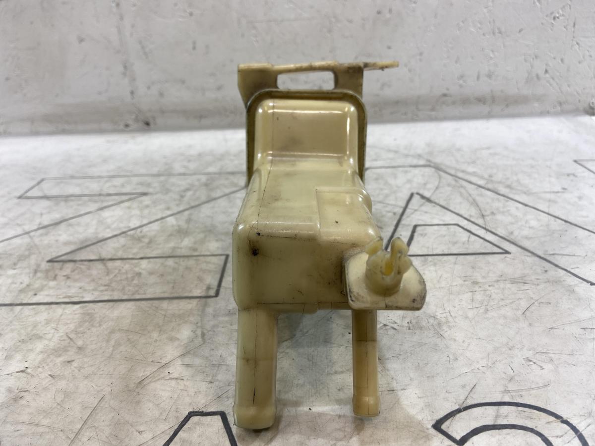 Бачок гидроусилителя 8D0422373C