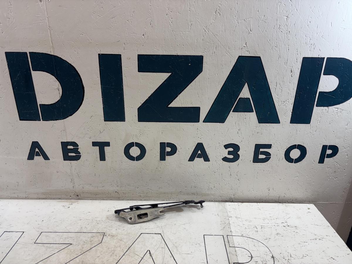 Петля крышки багажника 8E5827302C Audi A4 B6 sedan