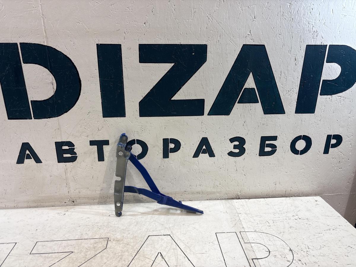 Петля крышки багажника 8E5827302C Audi A4 B6 sedan