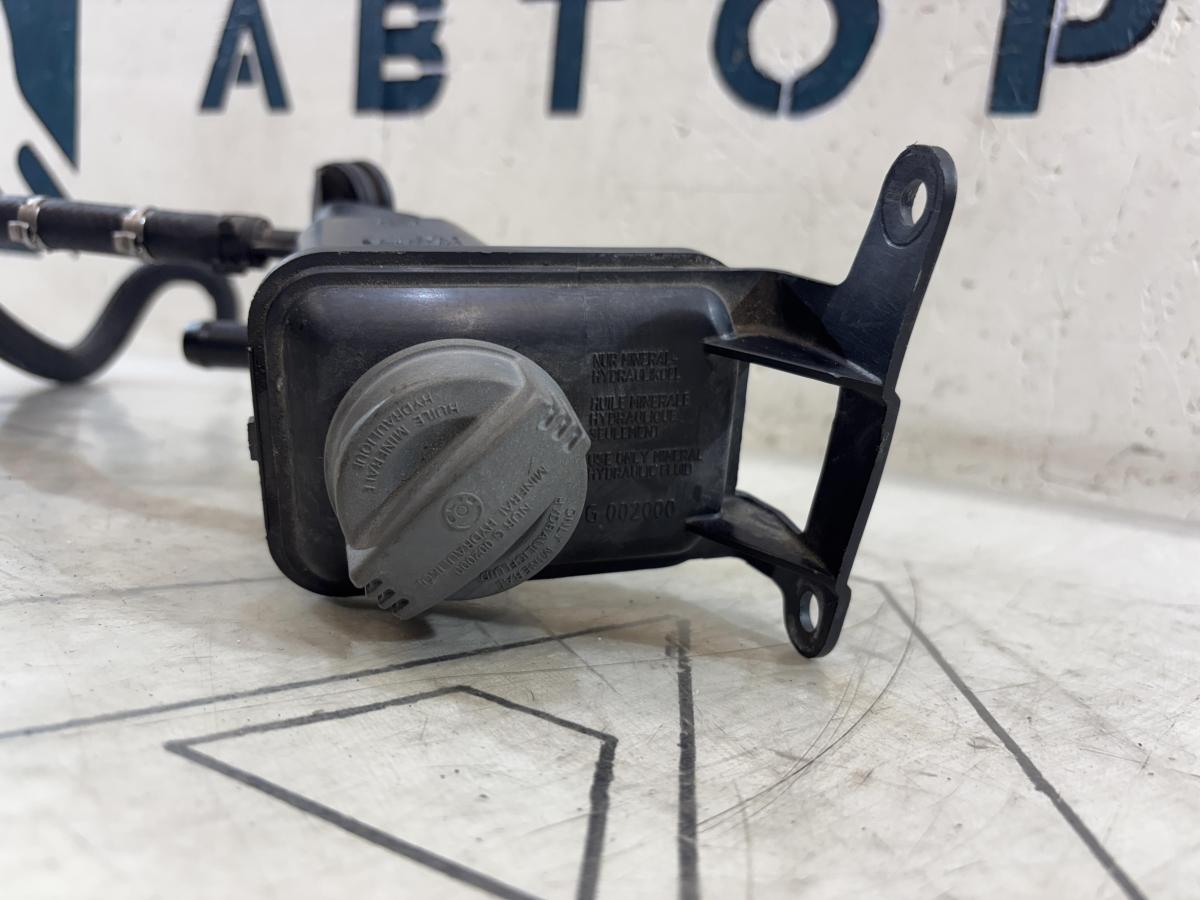 Бачок гидроусилителя 8E0422373B Audi A4 B6