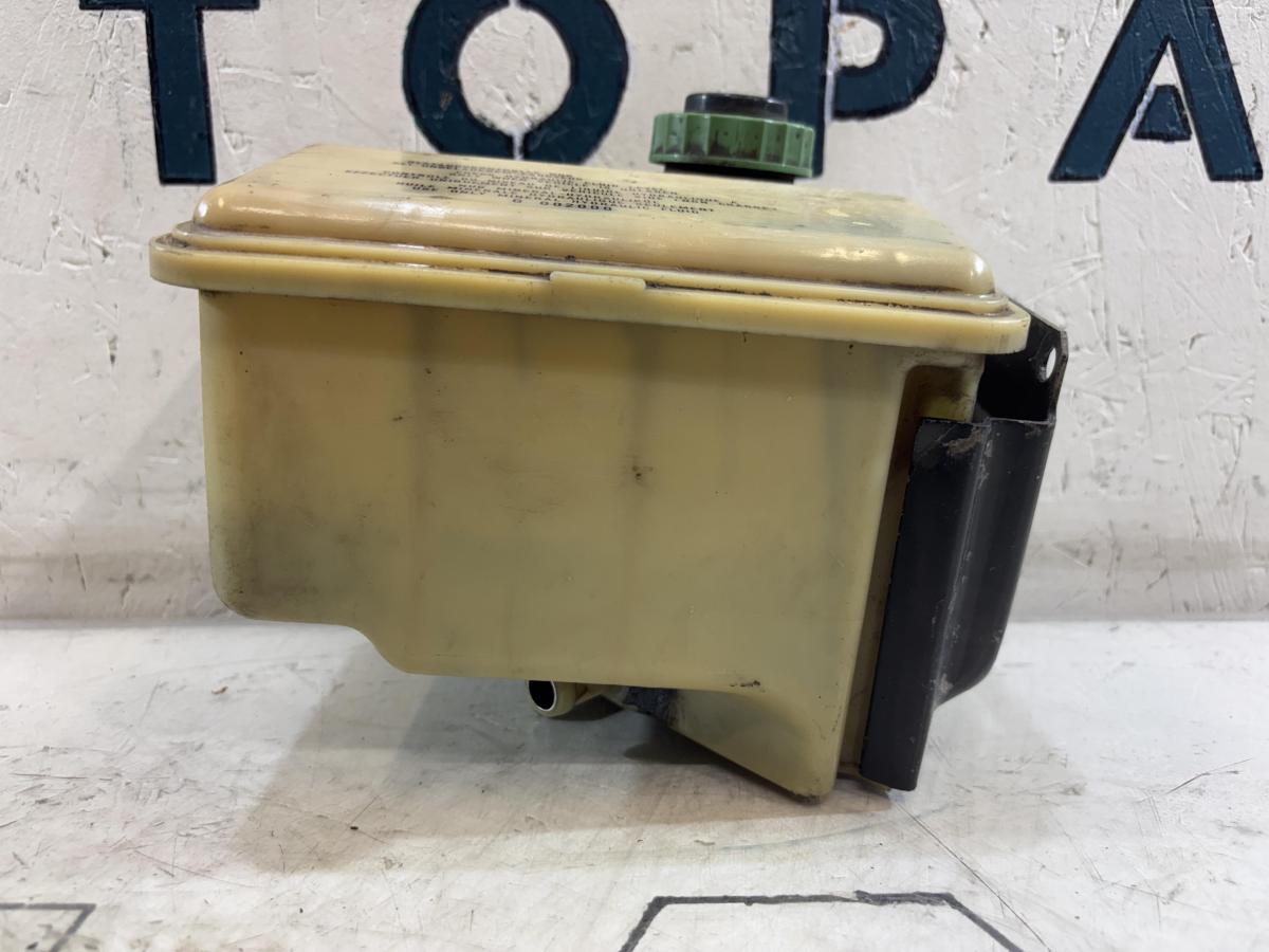 Бачок гидроусилителя 4A0422373C Audi A6 C4