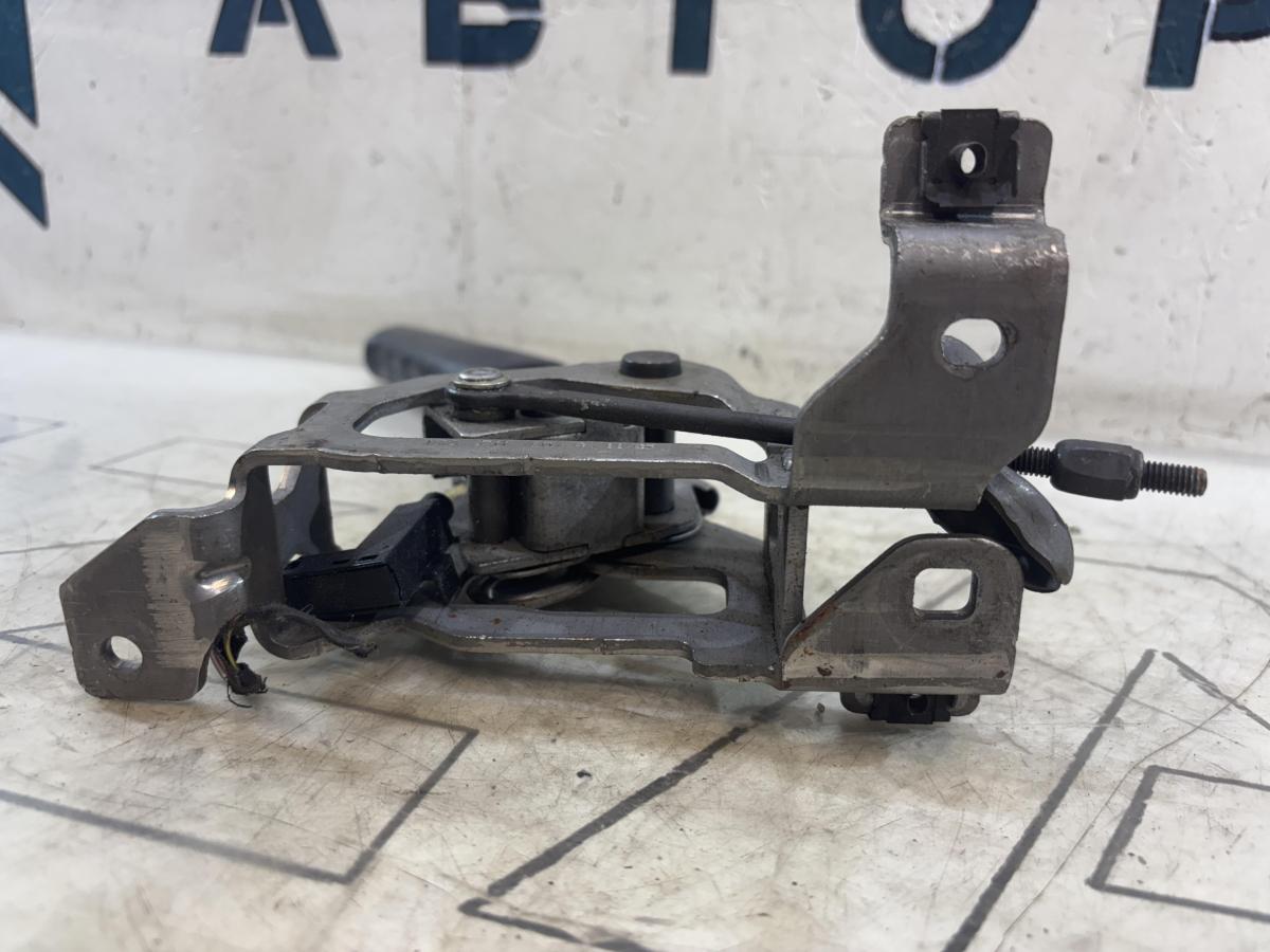 Рычаг ручного тормоза 1Z2711303A Skoda Octavia 2