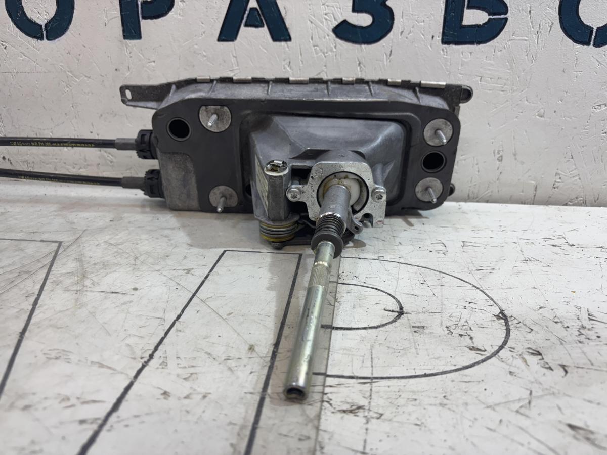 Кулиса (селектор) 1K0711049AT