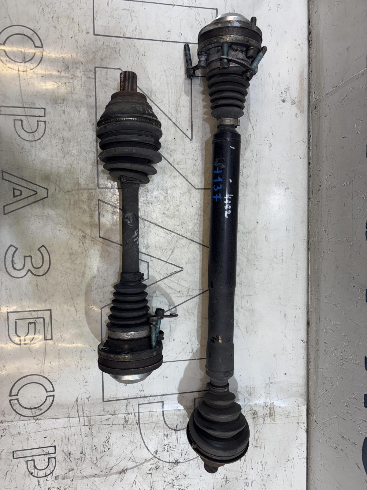 Приводы передние 1K0407271EE Skoda Octavia RS II