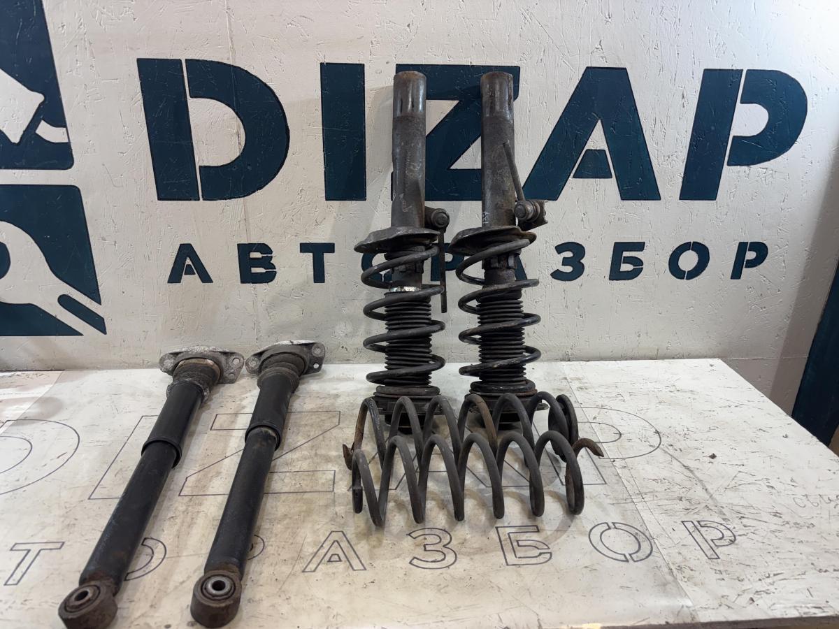 Амортизаторы с пружинами 1T0413031HP Skoda Octavia RS II