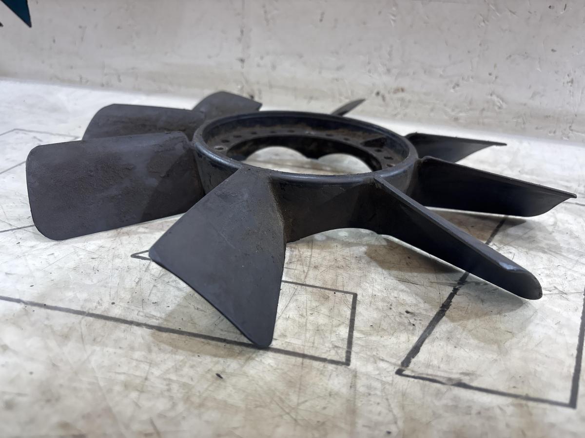 Крыльчатка вентилятора 078121301E 