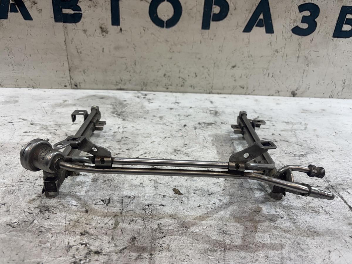 Топливная рампа 078133681R 