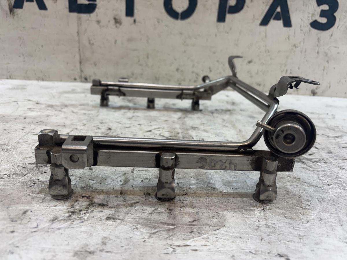 Топливная рампа 078133681R 