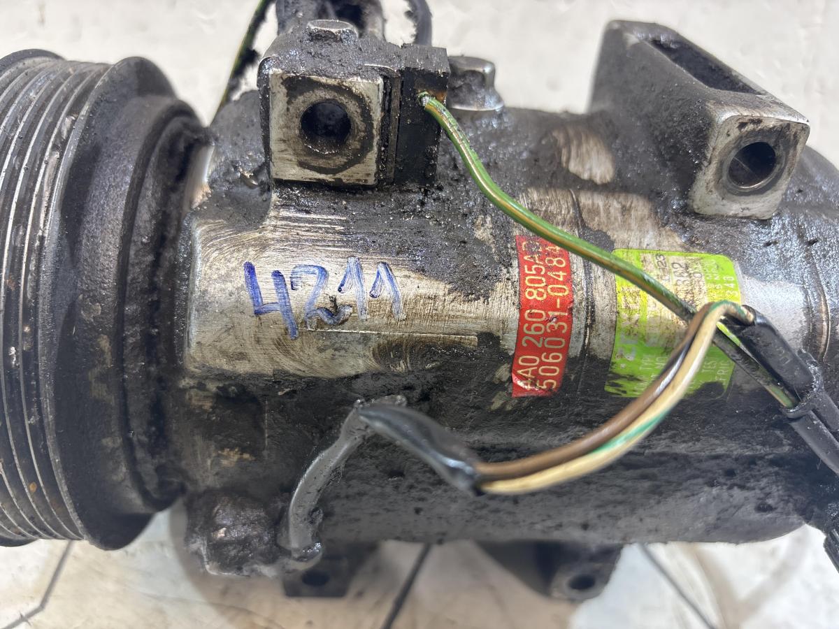 Компрессор климатич. установкис электромагнитной муфтой 4A0260805AD Audi A6 C4