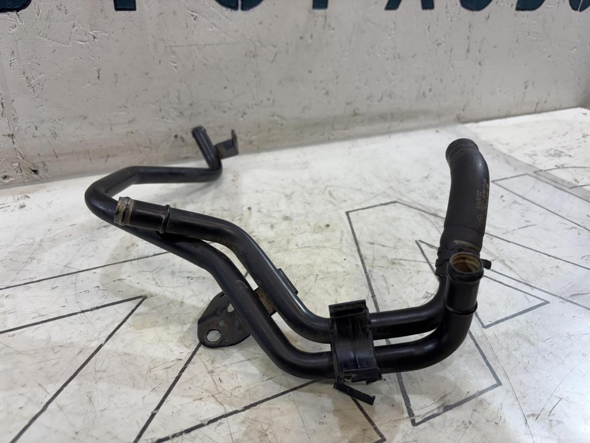 Шланг системы охлаждения 1K0121058BC Skoda Octavia II рест