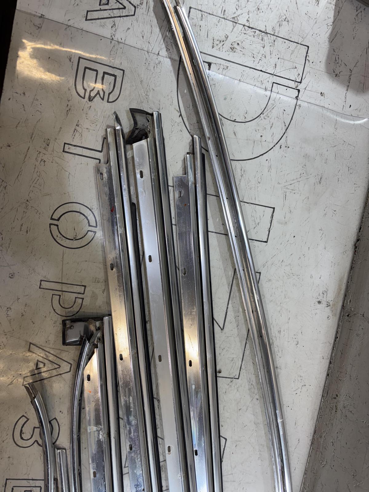 Хром пакет 4A0853763E, 4A0853283E, 4A0853284F, 4A0853764F