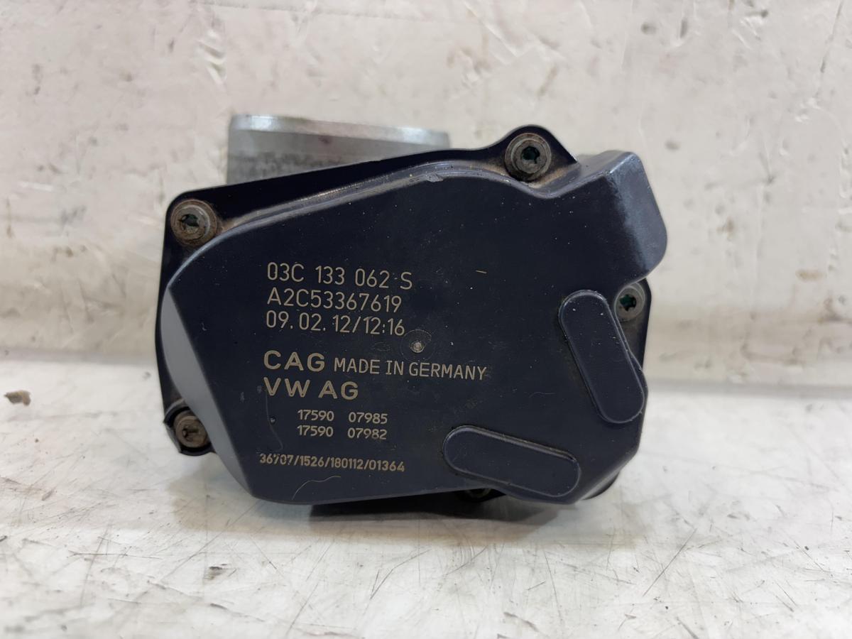 Дроссельной заслонки 03C133062S 