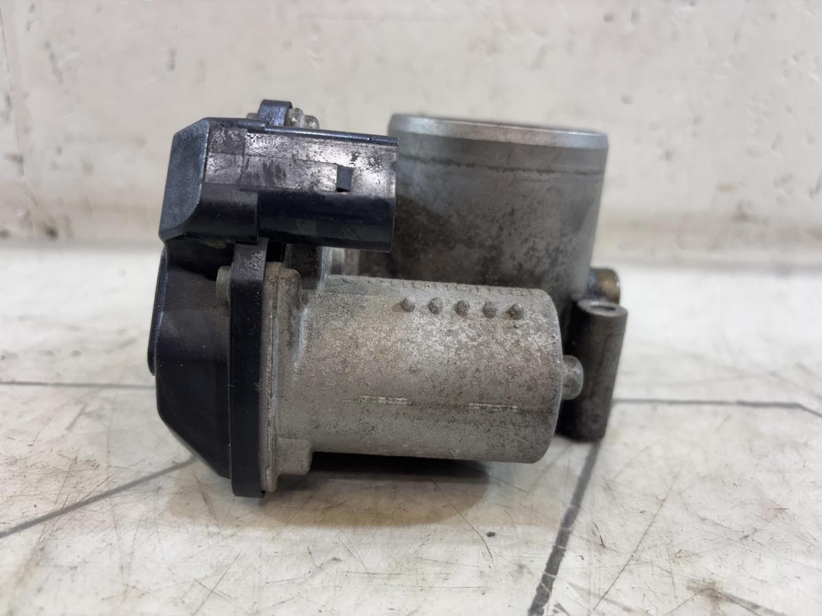 Дроссельной заслонки 03C133062S 