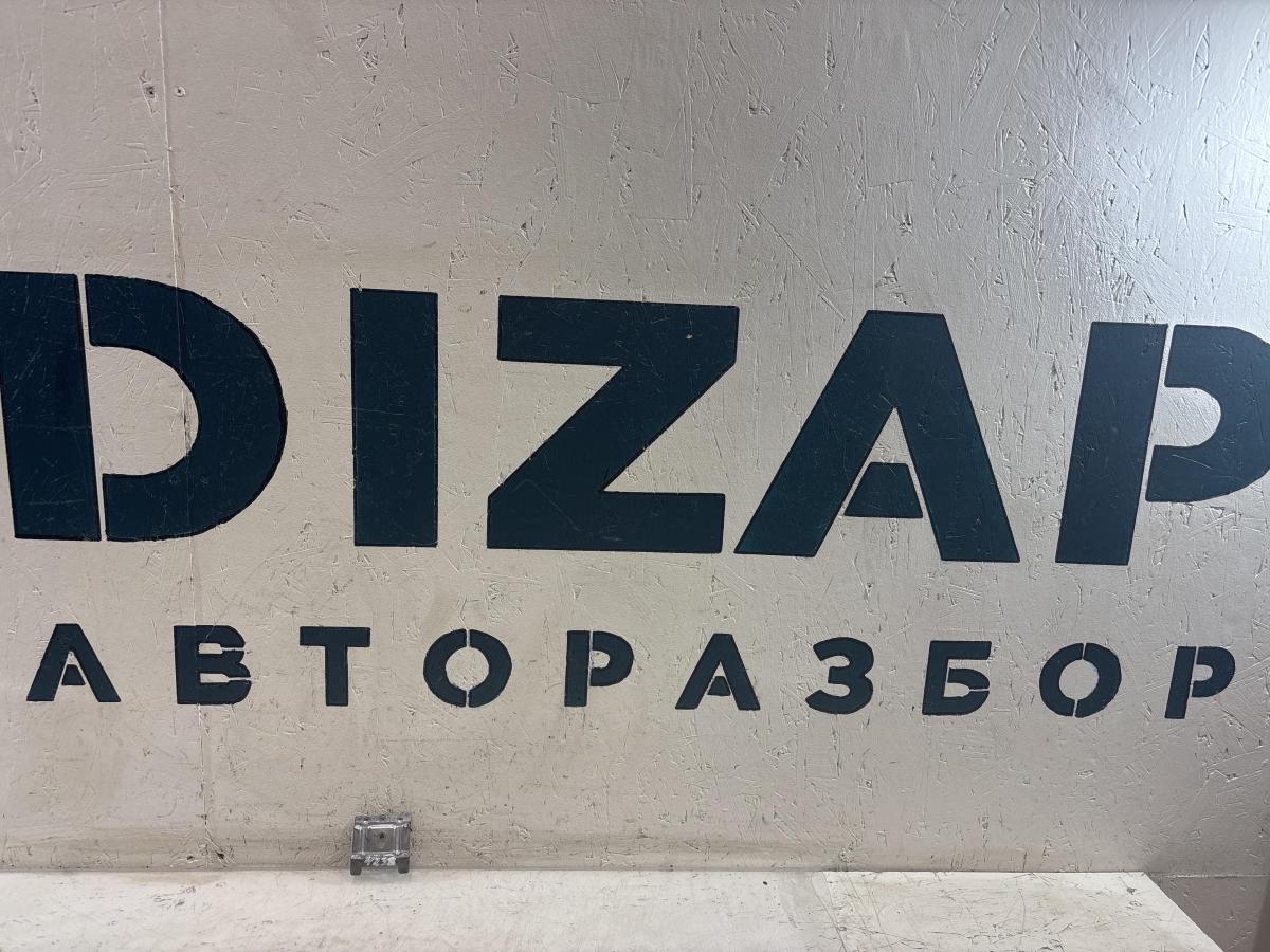 Зажимная планка для АКБ 1J0803219 Skoda Octavia