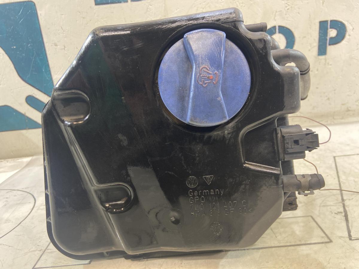 Расширительный бачок 7L0121407C