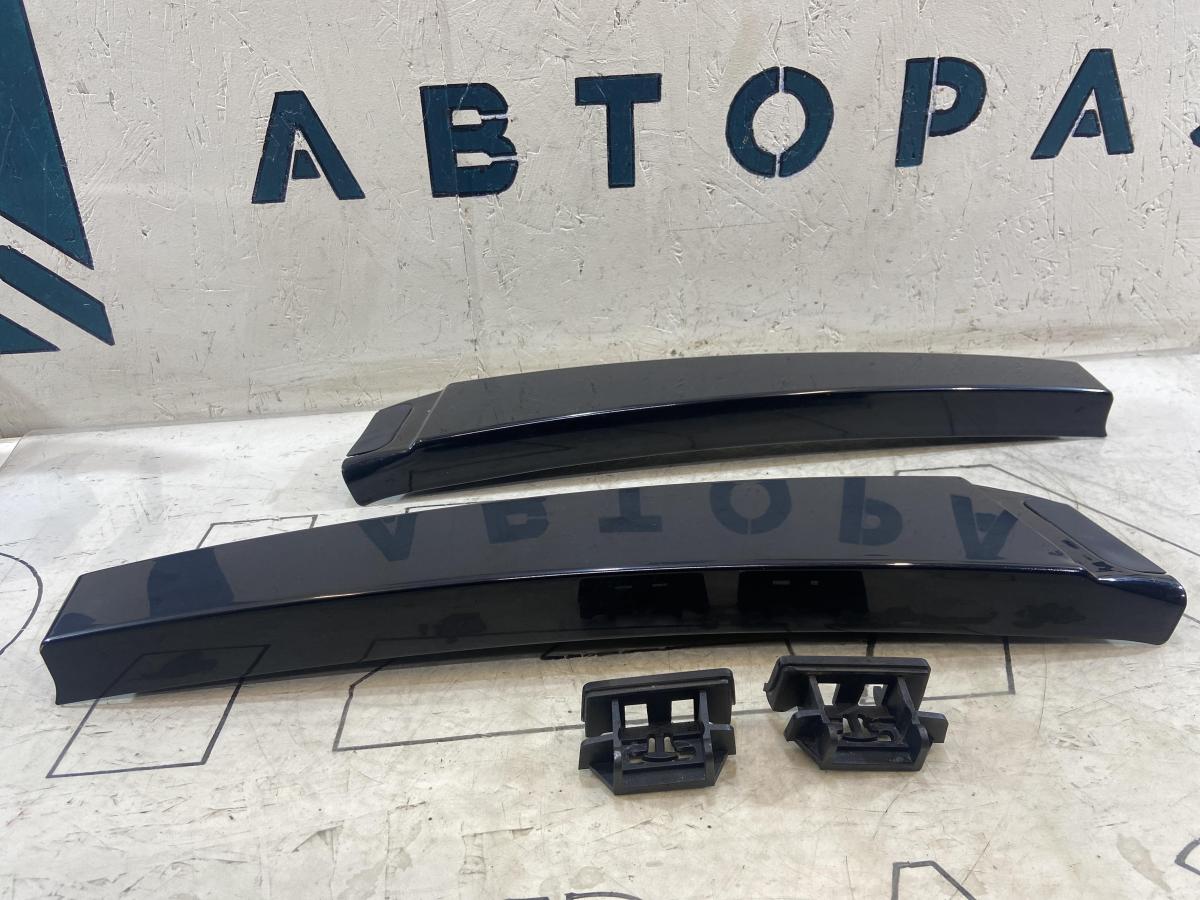 Панель стойки кузова левая/правая 7L6853318B,7L6853317B