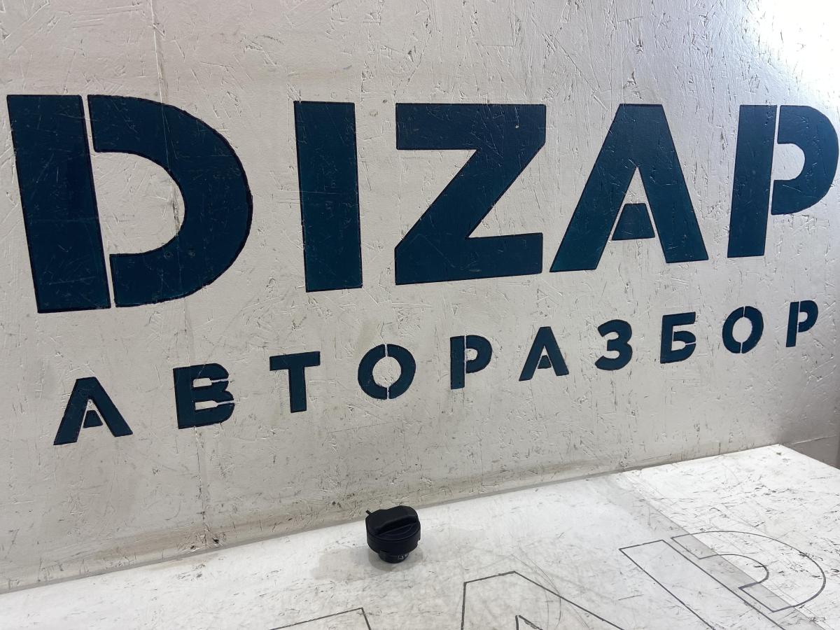 Крышка топливного бака 1J0201553T Skoda Octavia RS II