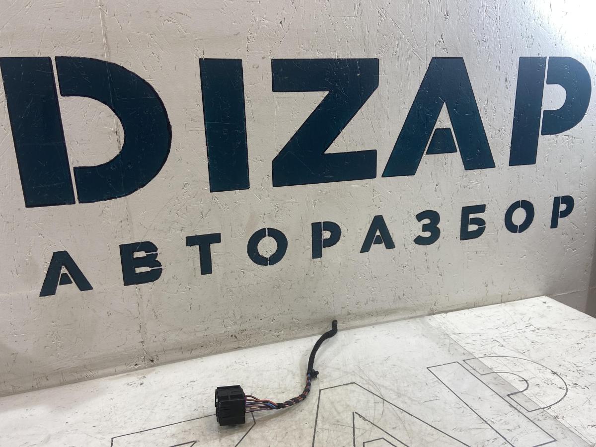 Кронштейн корпуса разъёма 1Z0937545A Skoda Octavia RS II