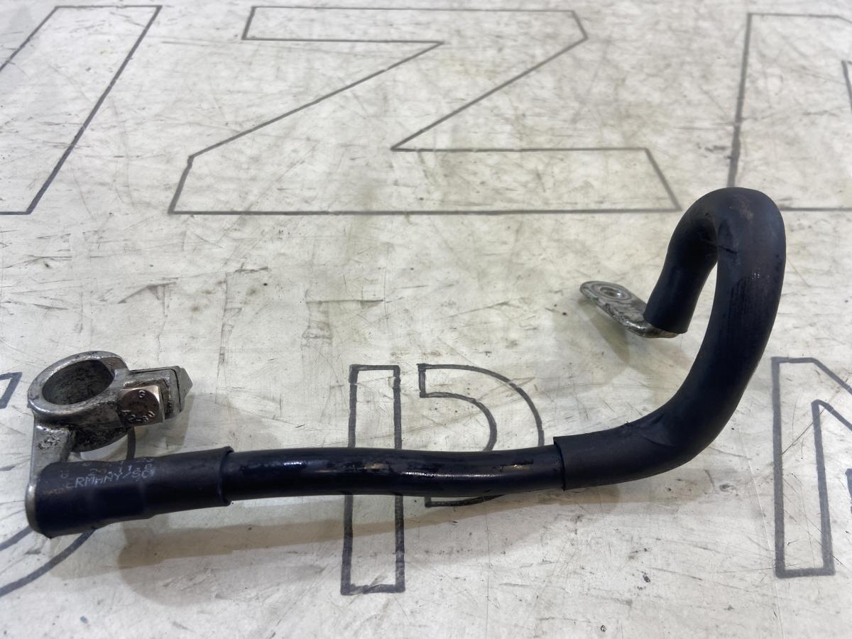 Клемма аккумулятора минус 1T0971235 Skoda Octavia RS II