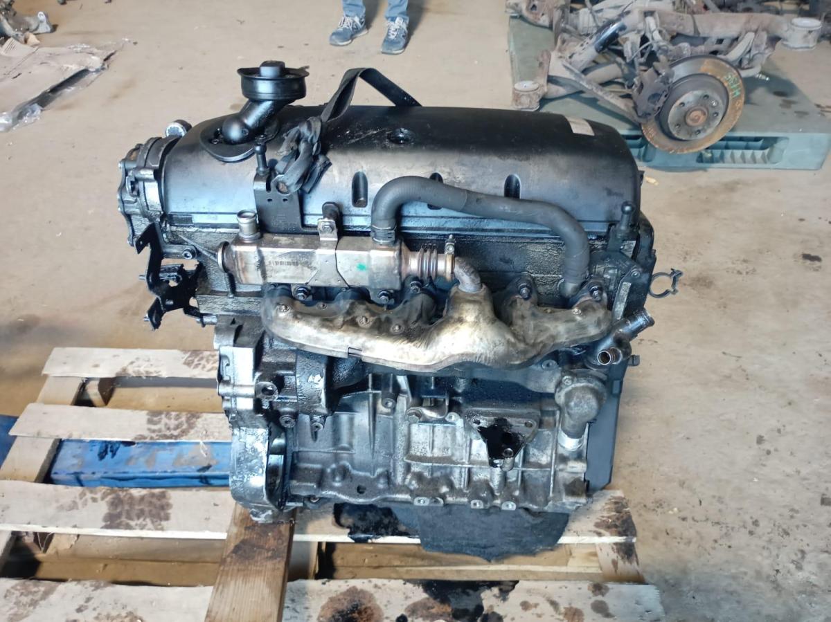 Двигатель 070100031D Volkswagen Touareg 2.5 BAC TDI