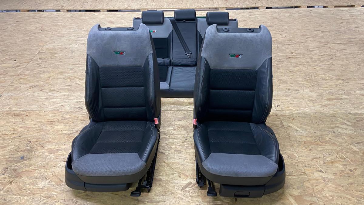 Сиденья 1Z0885041DL Skoda Octavia RS2 A5