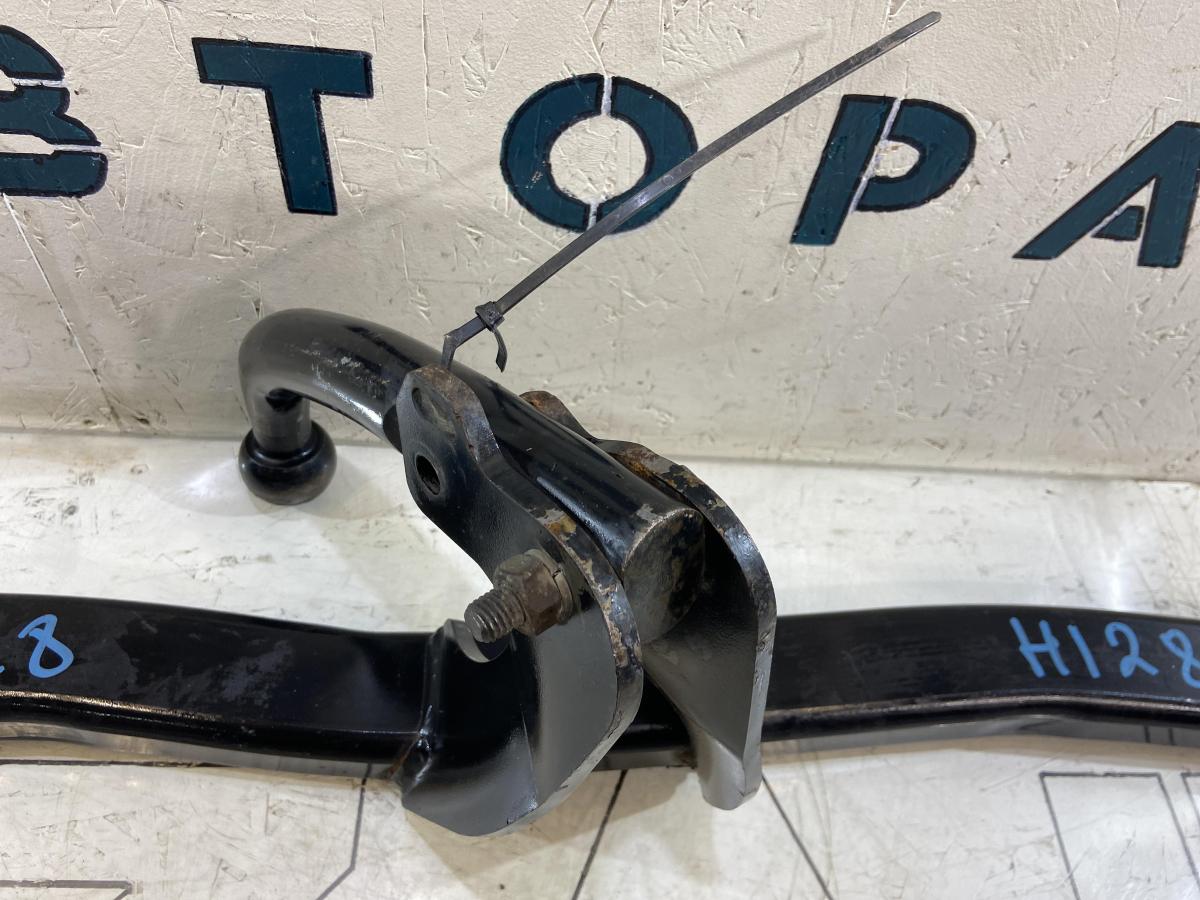 Фаркоп штатный 1Z0092155 Skoda Octavia II рест