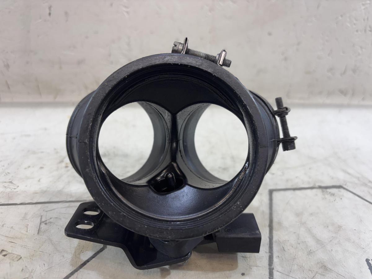 Впускной патрубок воздушного фильтра 078133356T 