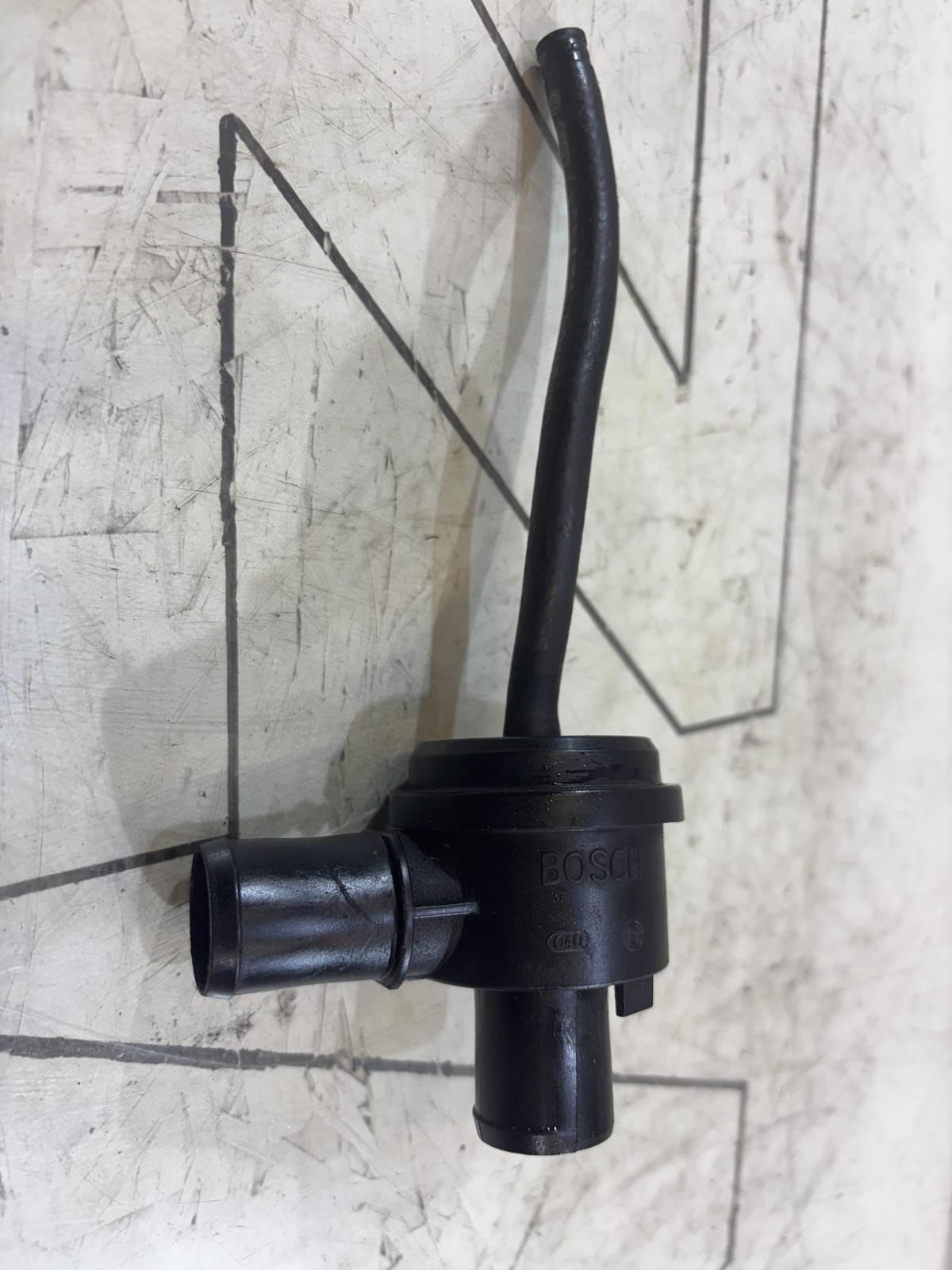 Клапан перепускной 034145710B 