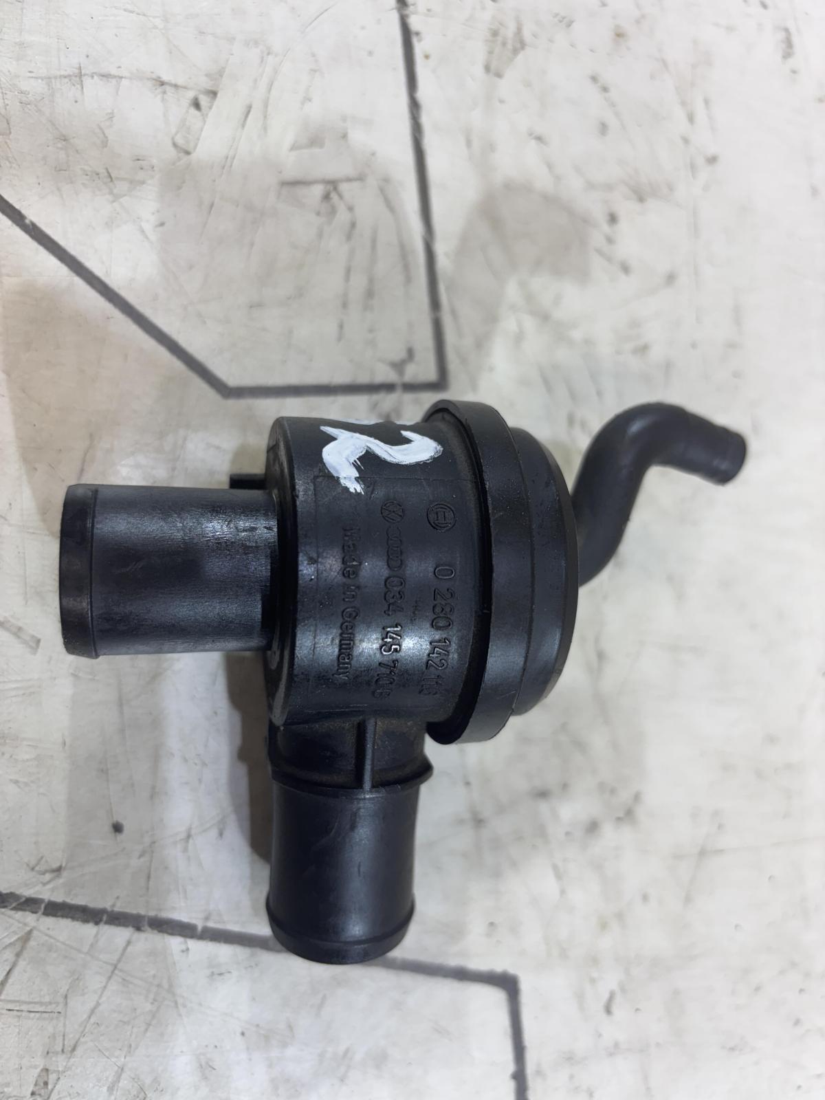 Клапан перепускной 034145710B 