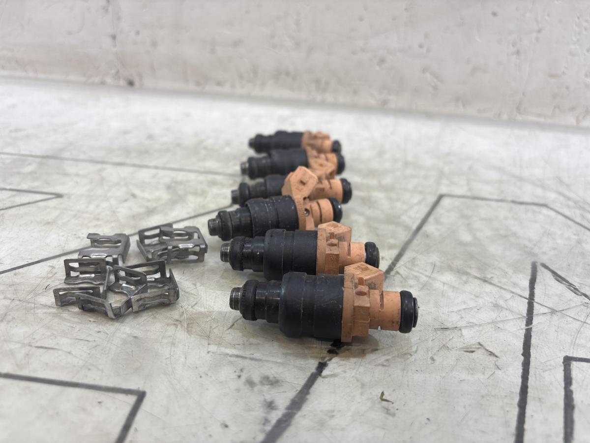 Форсунка комплект,6шт 078133551BL 