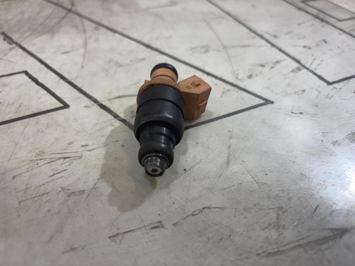 Форсунка комплект,6шт 078133551BL 