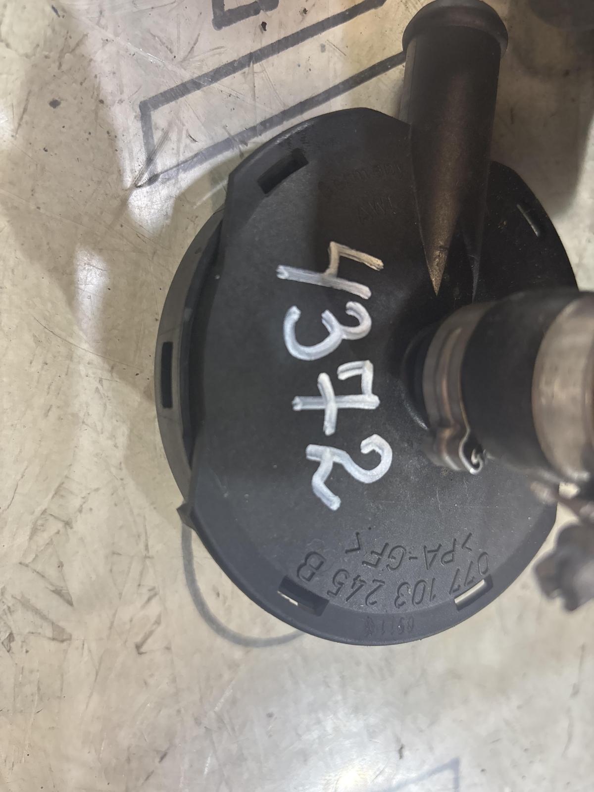 Коллектор впускной 077133185AL 