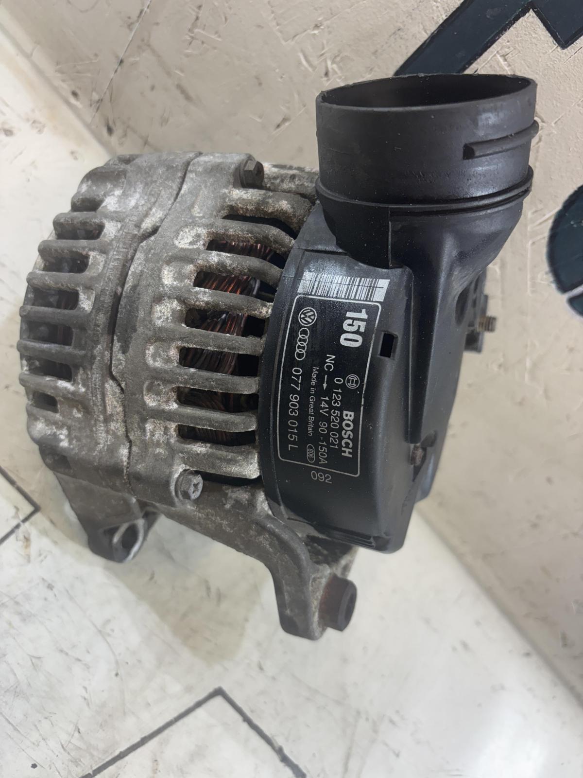 Генератор 077903015L 