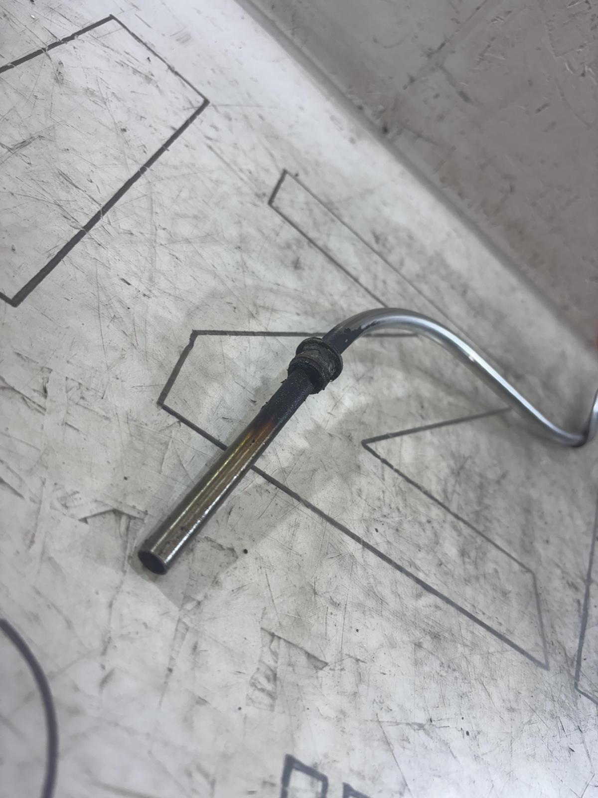 Щуп маслянный 077115611F 