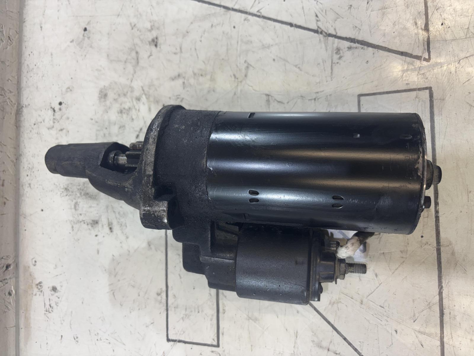 Стартер 059911023H 