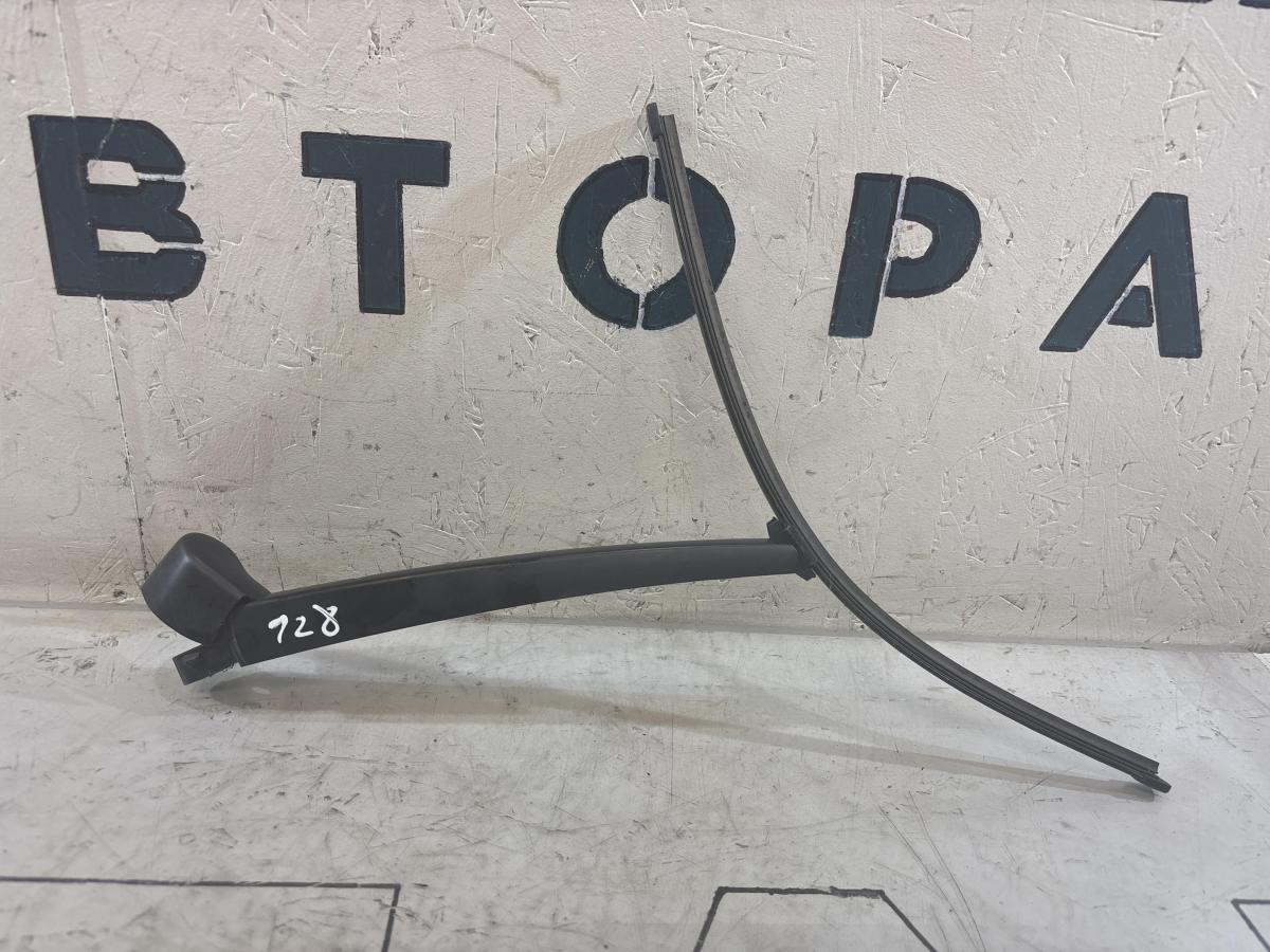 Поводок бескаркасной щётки 1T0955707A Skoda Octavia II рест