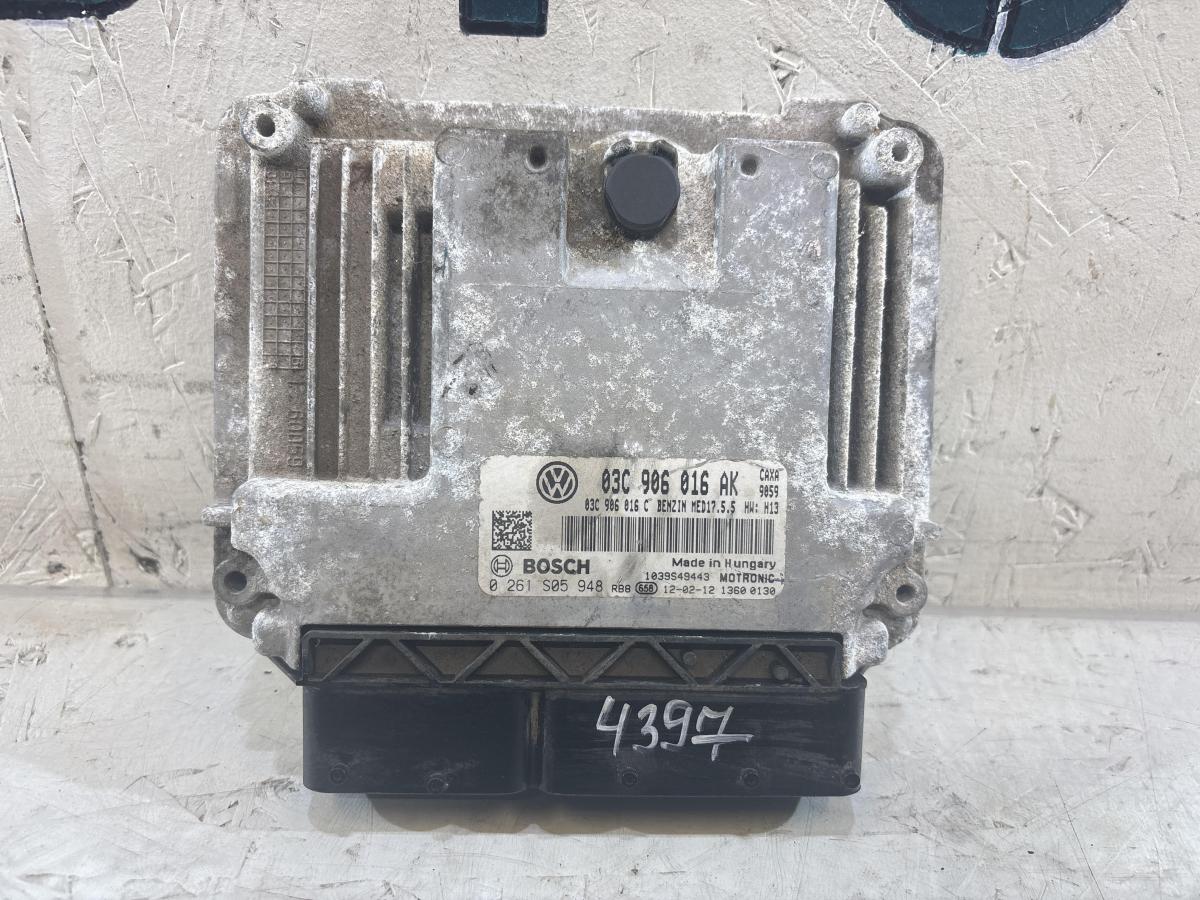 Блок управления двигателем (ДВС) 03C906016AK Skoda Octavia II рест