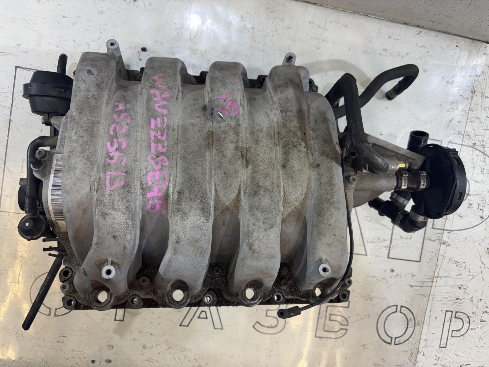 Коллектор впускной 079133185K 