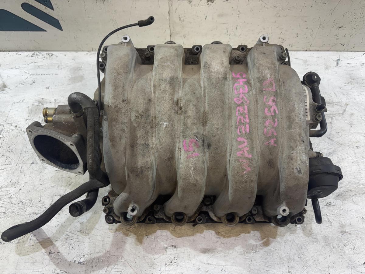 Коллектор впускной 079133185K 