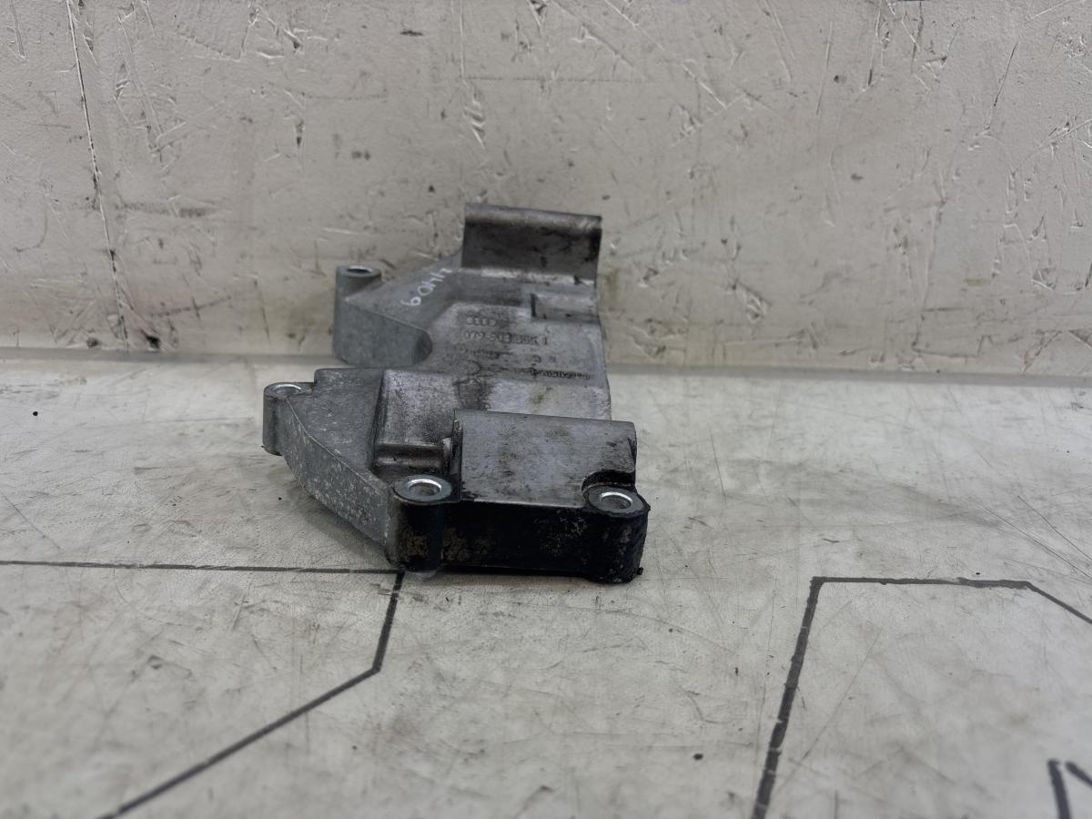 Кронштейн генератора 079903805J 