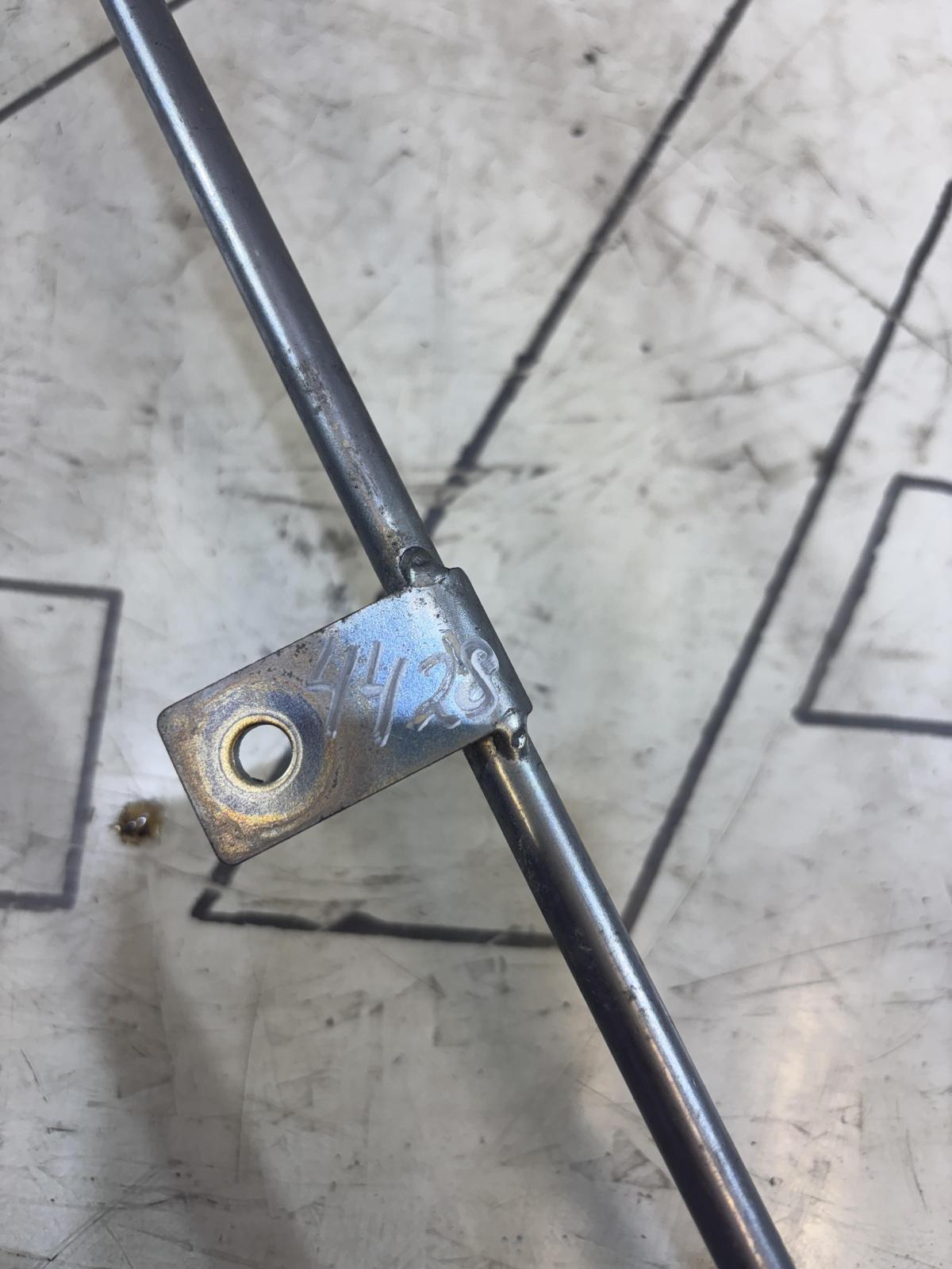 Трубопровод системы охлаждения 06J121075F Skoda Octavia RS II