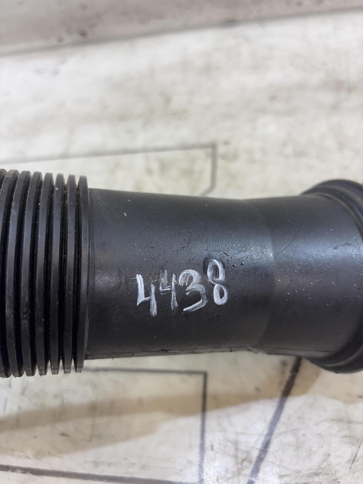 Воздуховод 058133356E 