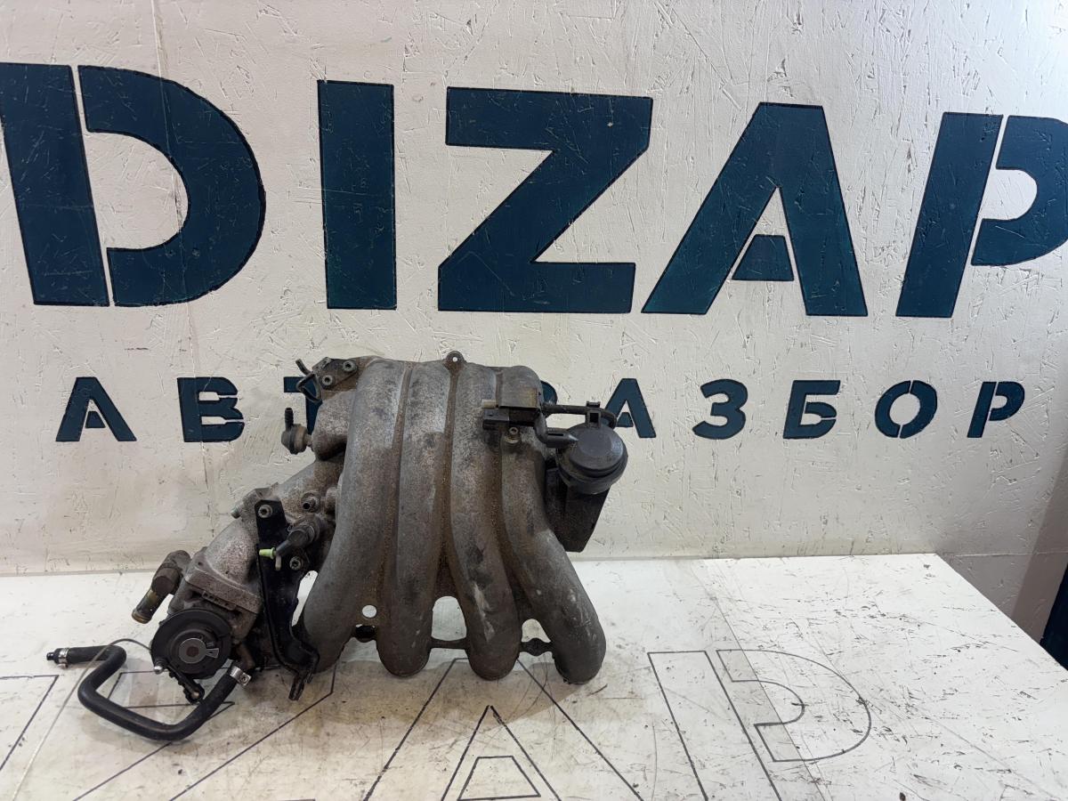 Коллектор впускной 058133213 