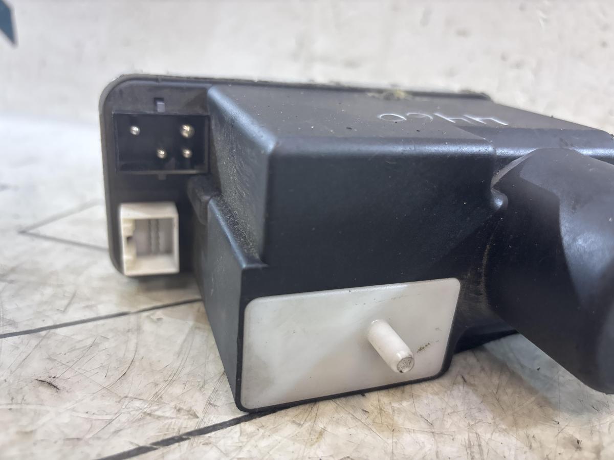 Компрессор центрального замка 4A0862257E Audi A6 C4