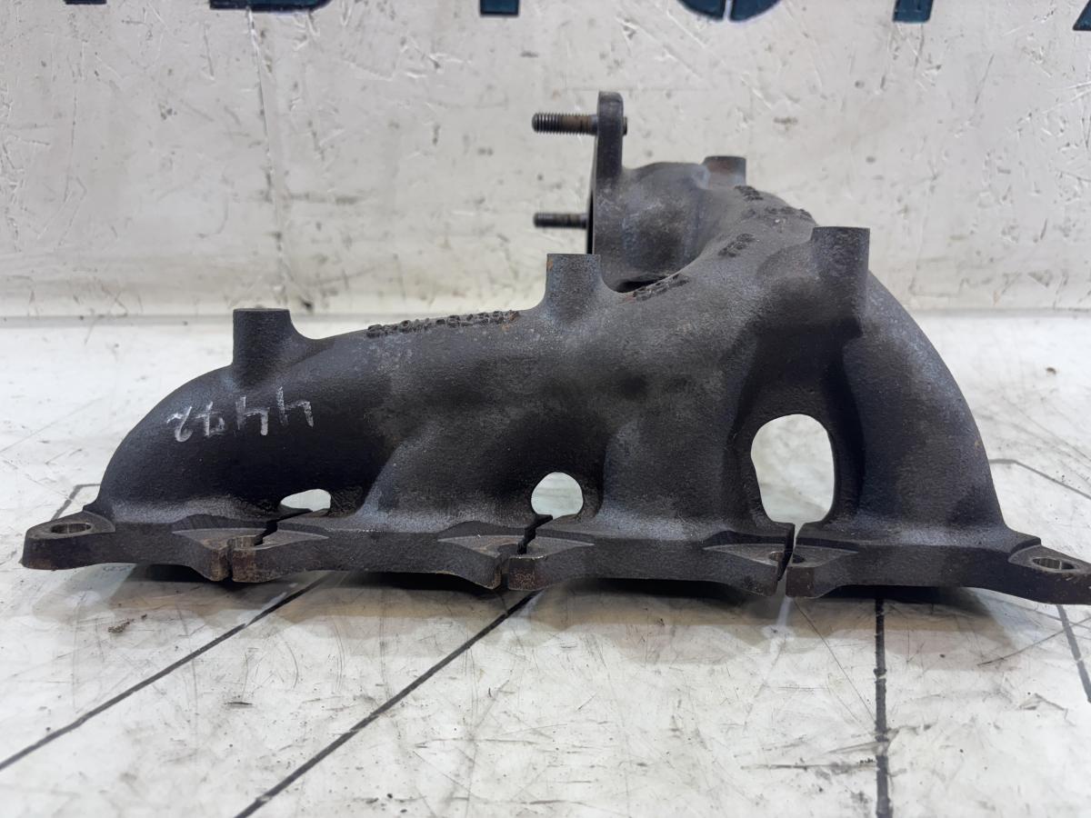 Коллектор впускной 4937311042 