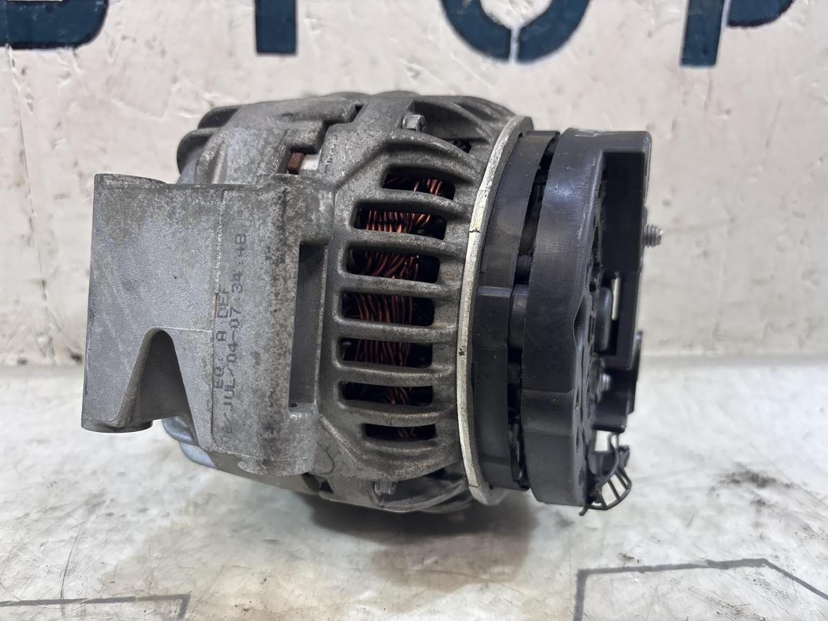 Генератор 06B903016AB 