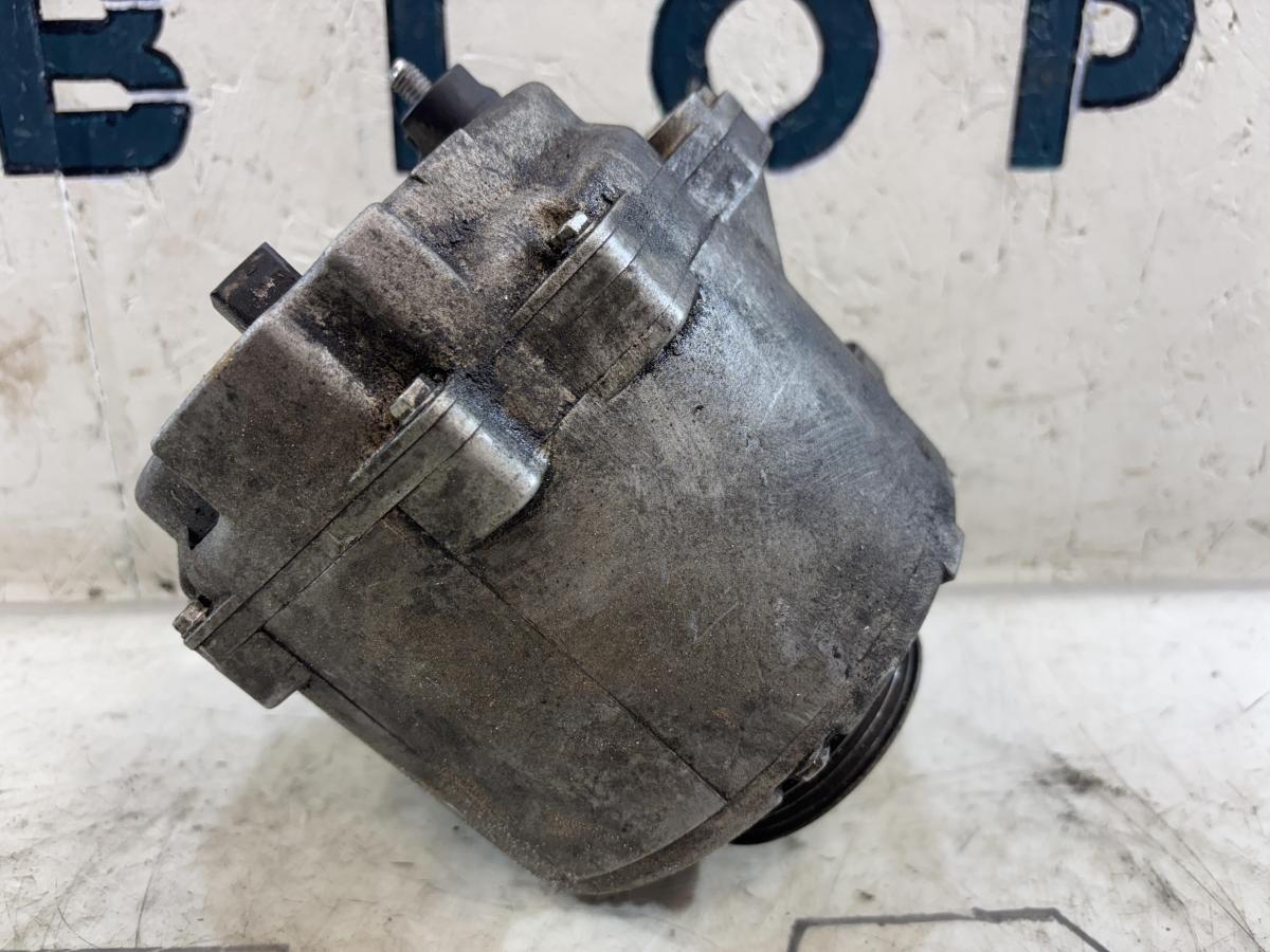 Генератор 079903021E 