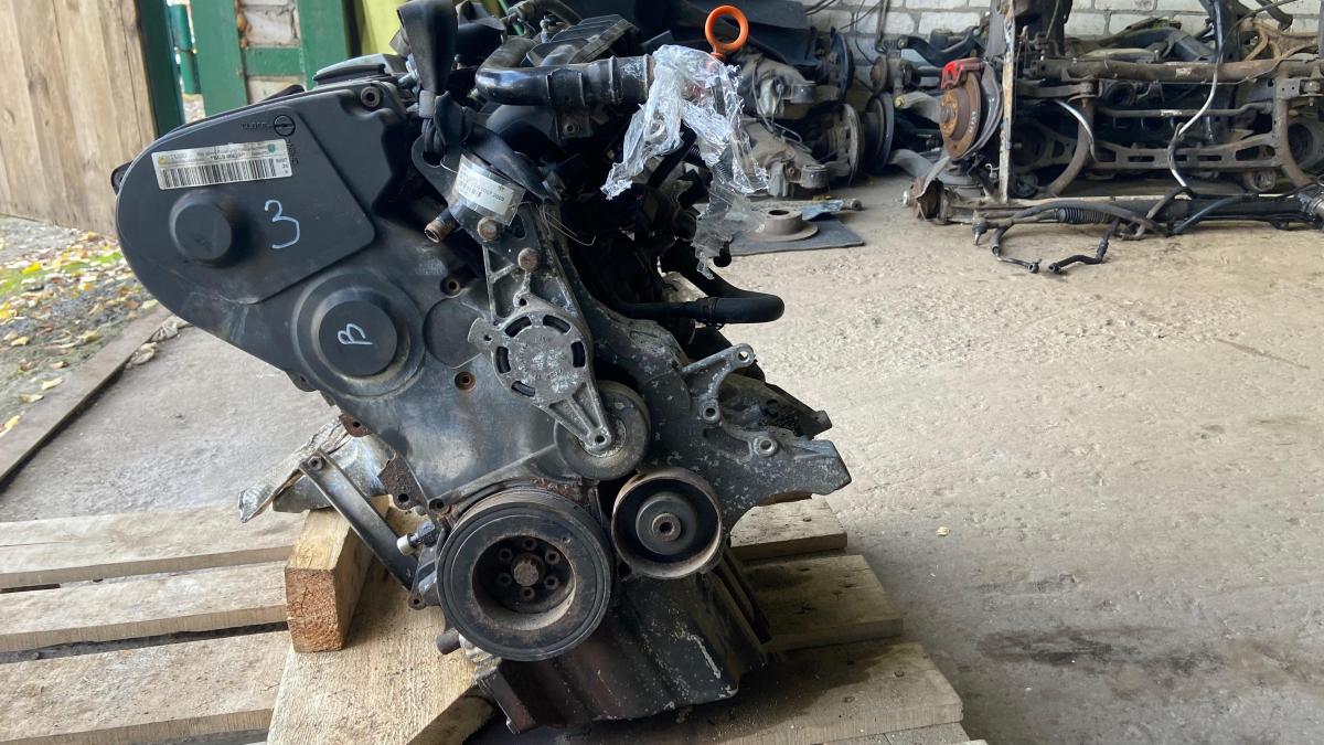 Двигатель BGB 2.0T 06D100031JX Audi A4 B7