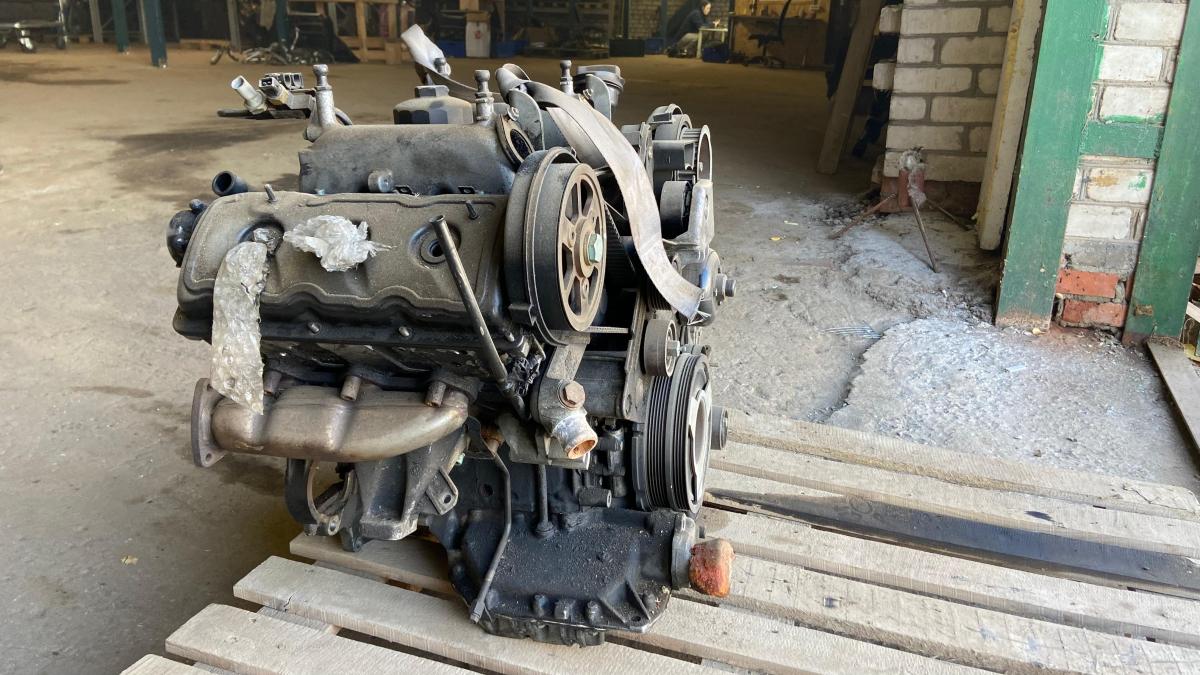 Двигатель AKE 2.5 TDI 059100103TX Audi A6 C5